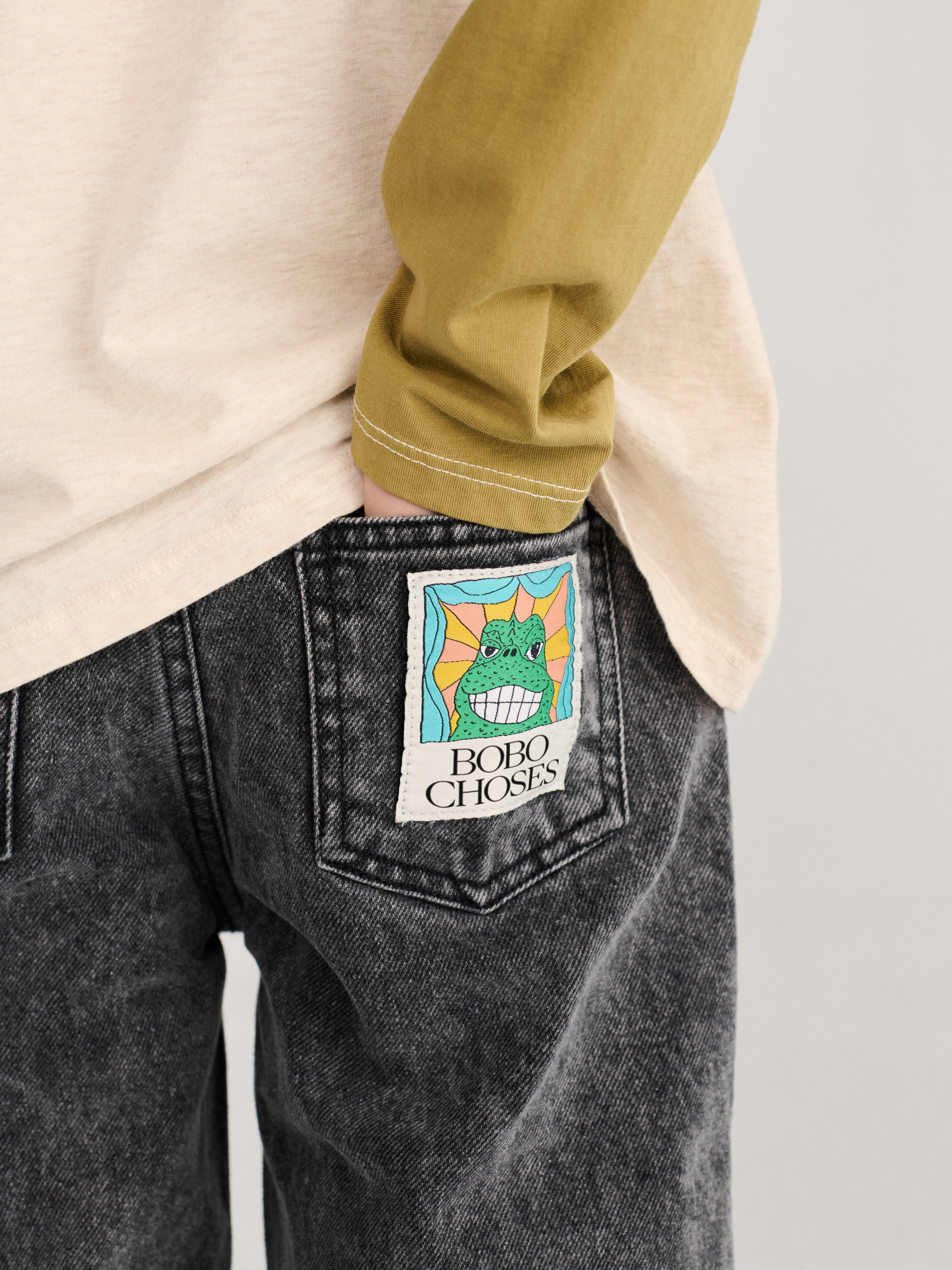 Beast Tag Denim Pants - Black
