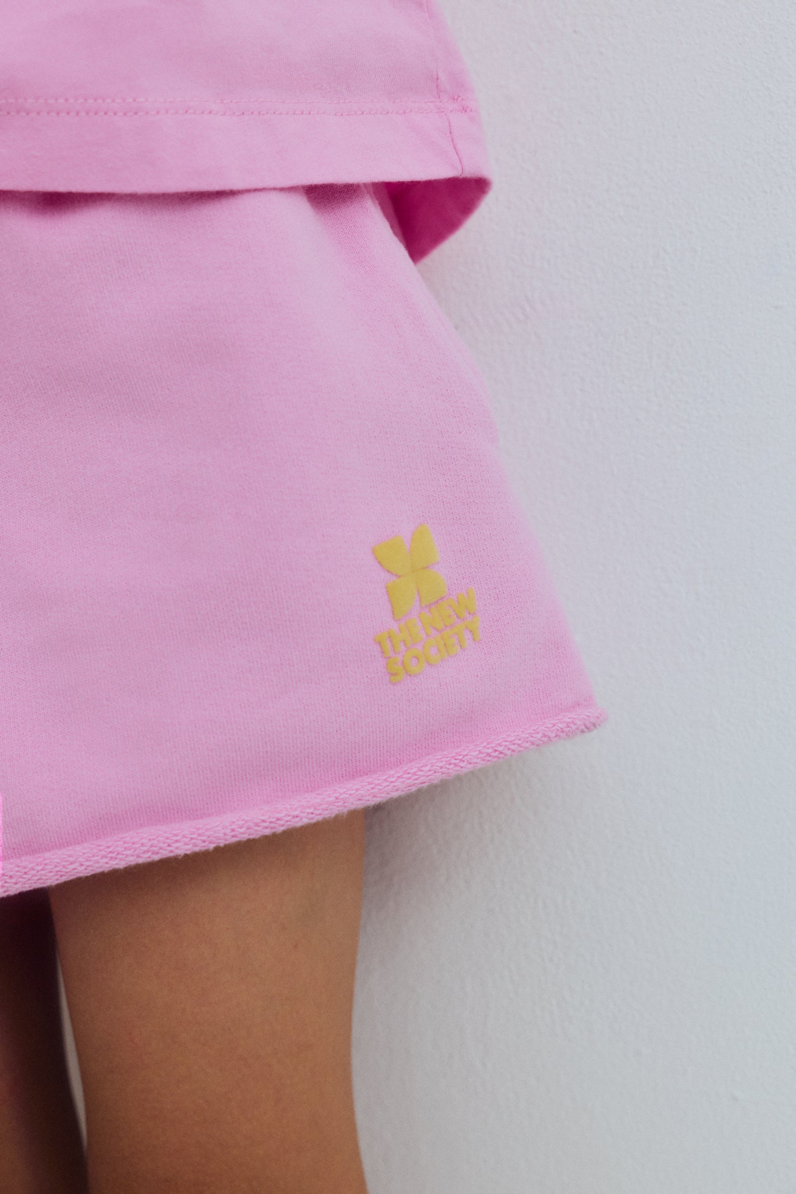 TNS Logo Short Pink Lavander