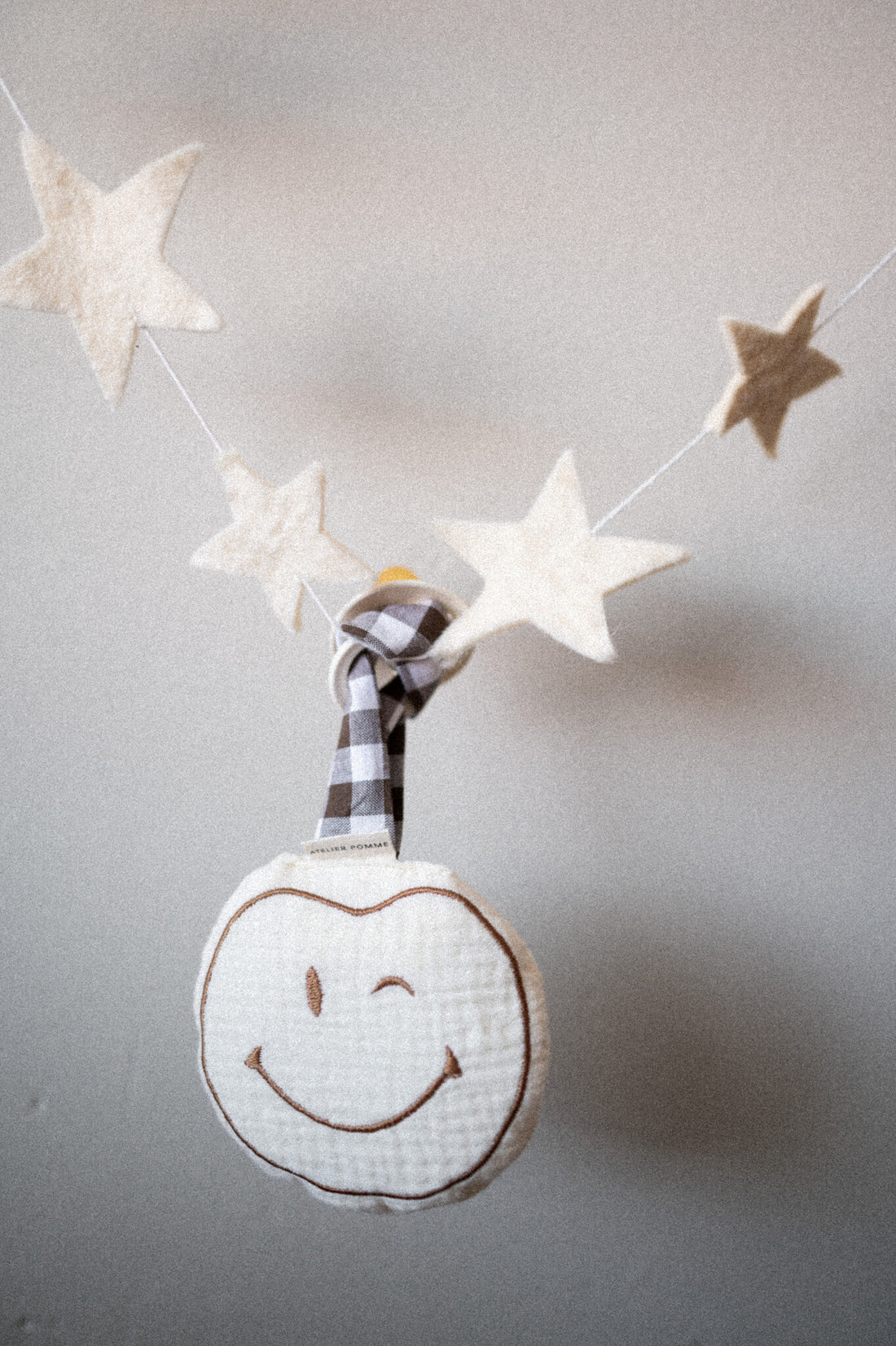 Apple Of My Eye - Cosy White